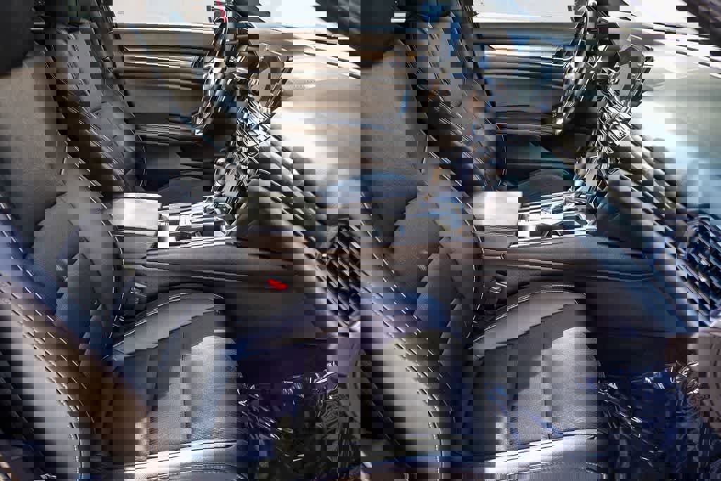 Used 2021 Honda Accord Sport image 14