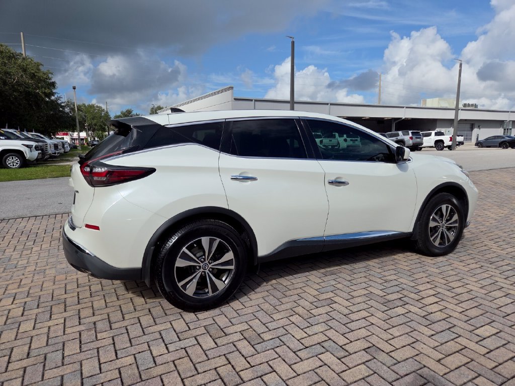 Used 2022 Nissan Murano S w/ Cargo Package AWD/4WD image 11