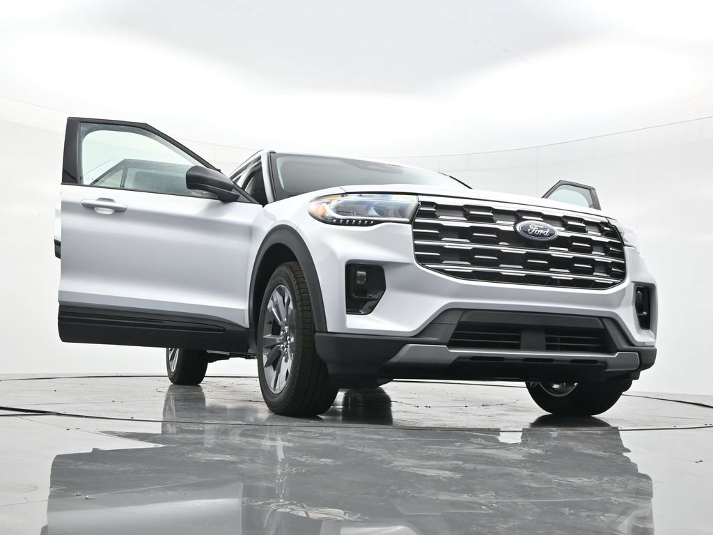New 2026 Ford Explorer Active w/ Active Comfort Package AWD/4WD image 46
