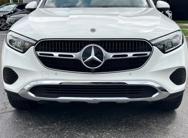 New 2027 Mercedes-Benz GLC 300 4MATIC image 4