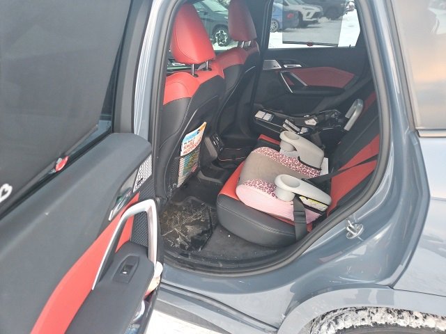 Used 2023 BMW X1 xDrive28i w/ Premium Package image 12