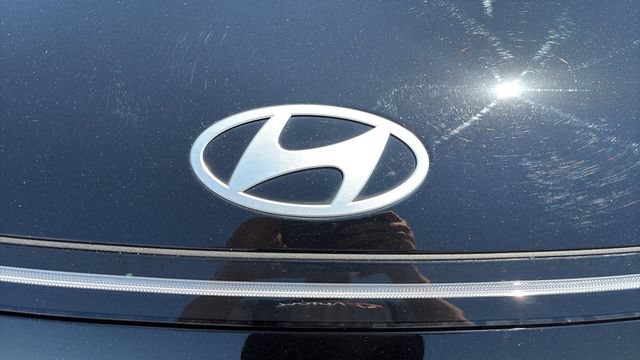 Used 2024 Hyundai Kona SEL AWD/4WD image 26