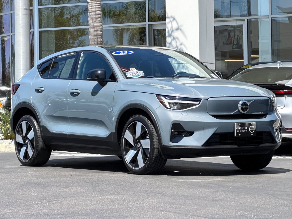 Certified 2023 Volvo C40 P8 Recharge Plus w/ Climate Package AWD/4WD image 7