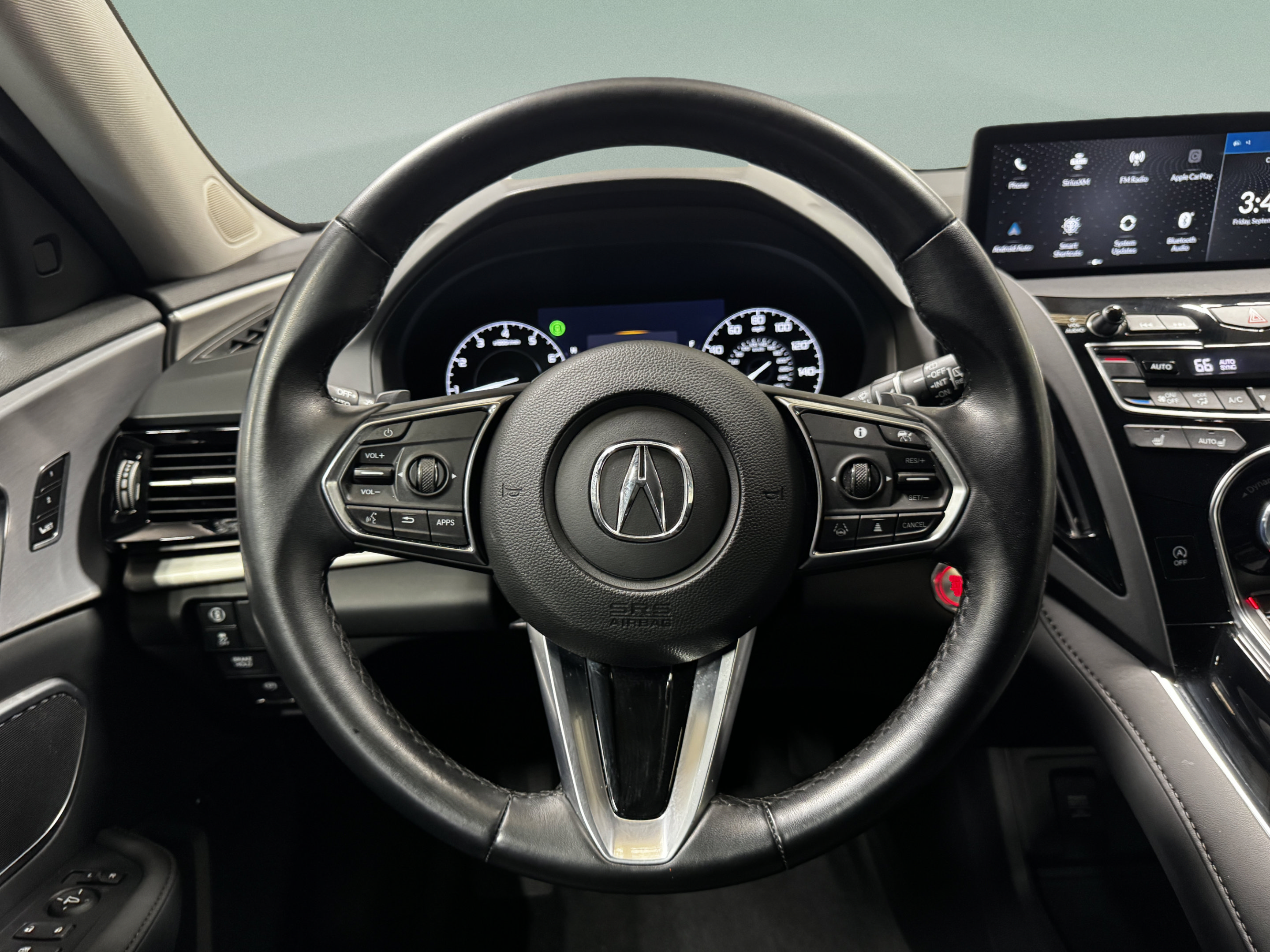 Used 2024 Acura RDX SH-AWD image 19