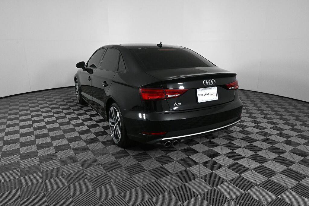 Used 2018 Audi A3 2.0T Premium w/ Convenience Package FWD image 4