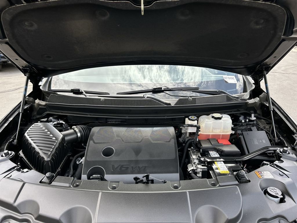 Used 2023 Chevrolet Traverse High Country w/ LPO, Cargo Package image 31