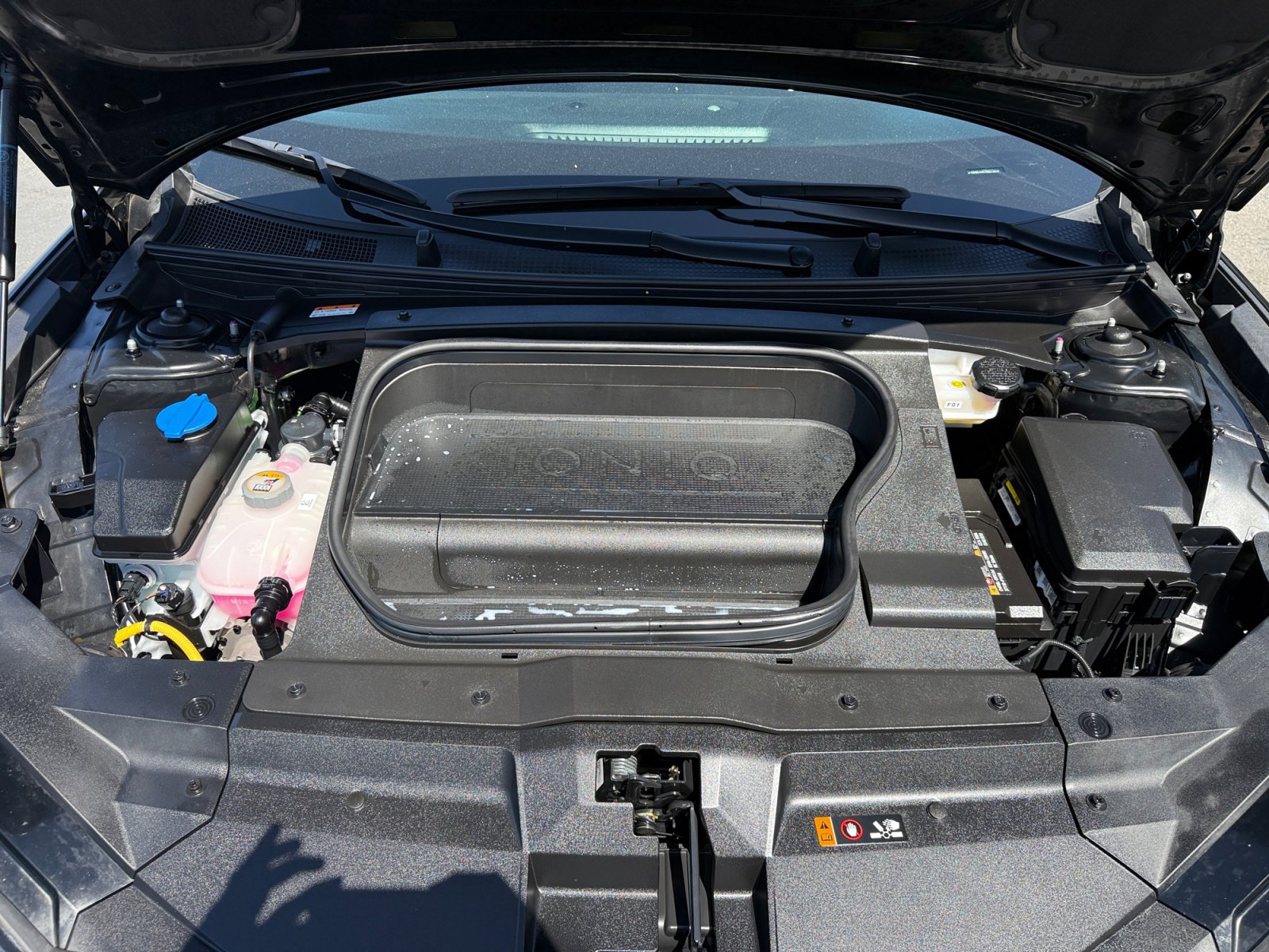 Used 2024 Hyundai Ioniq 6 Limited image 20