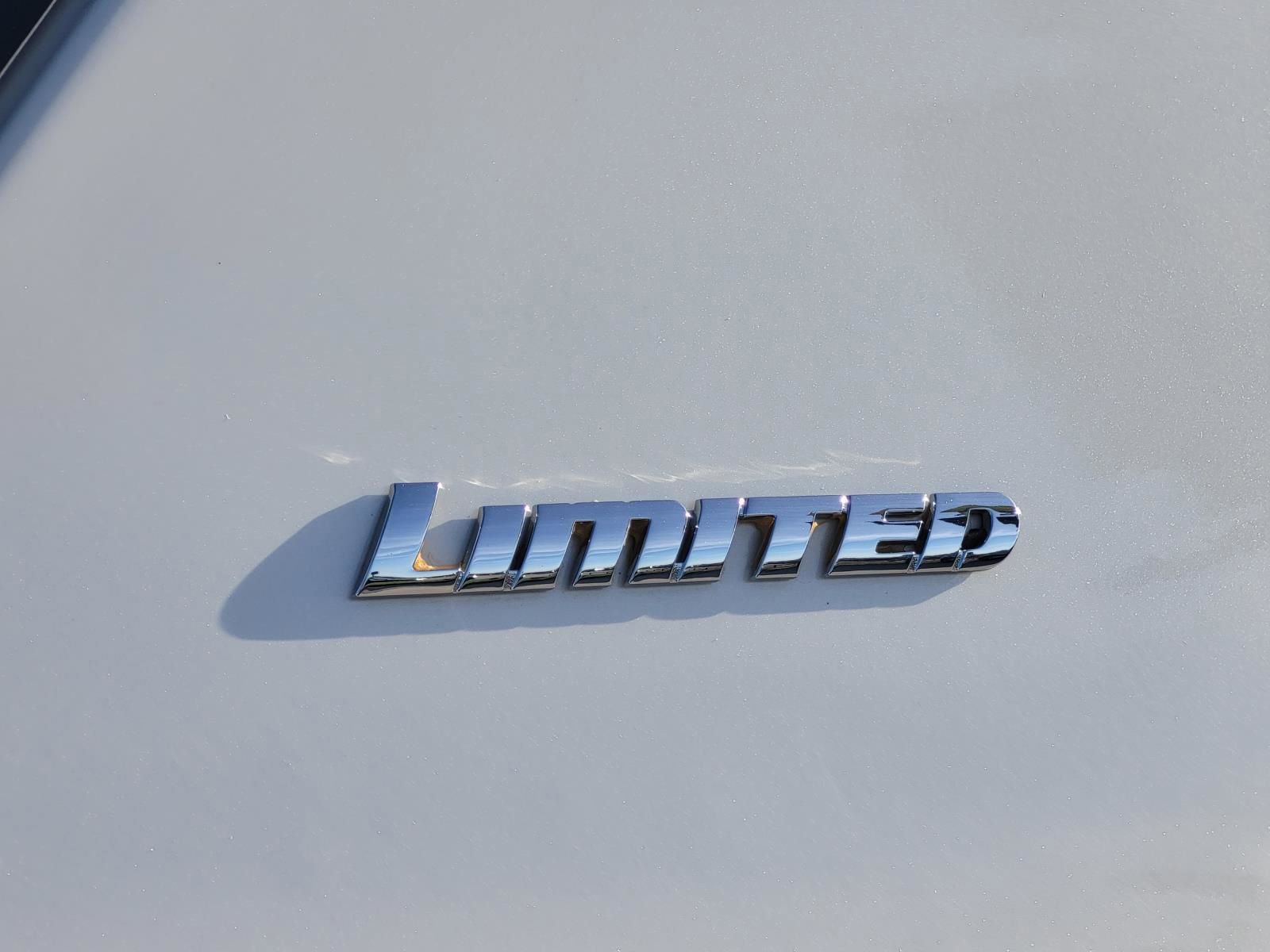 Used 2021 Toyota 4Runner Limited AWD/4WD image 5