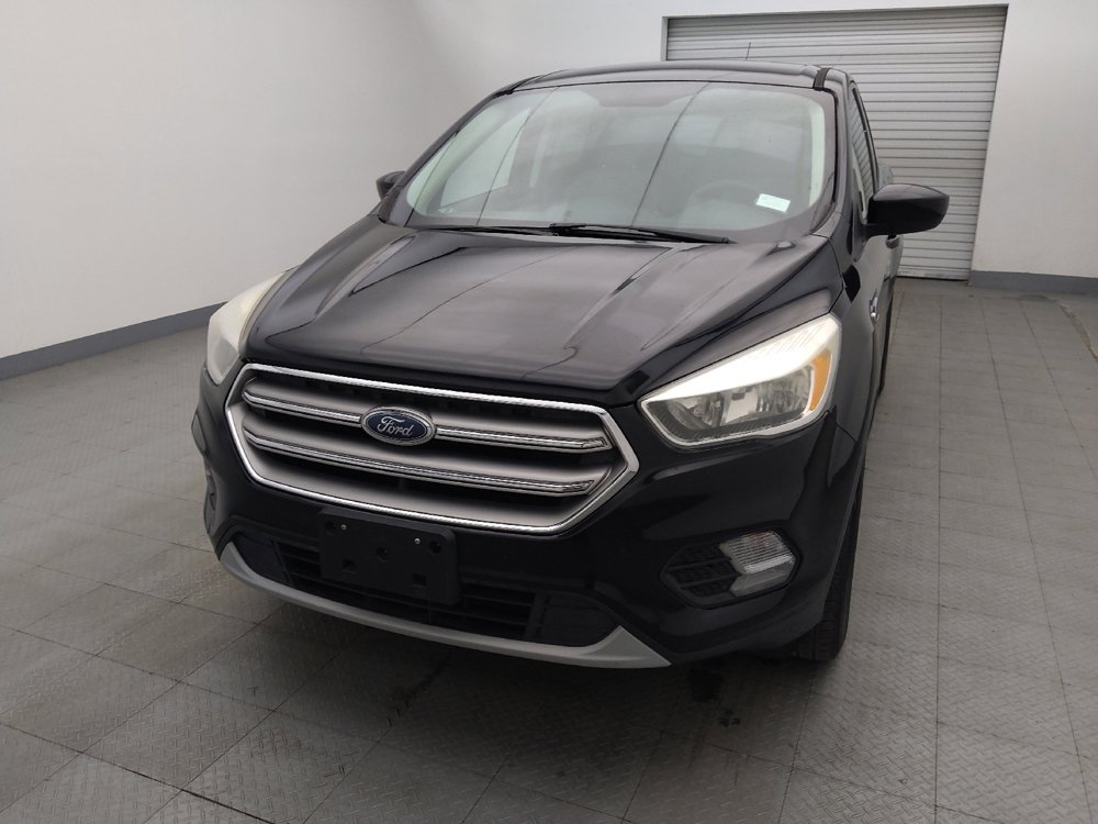 Used 2017 Ford Escape SE image 15