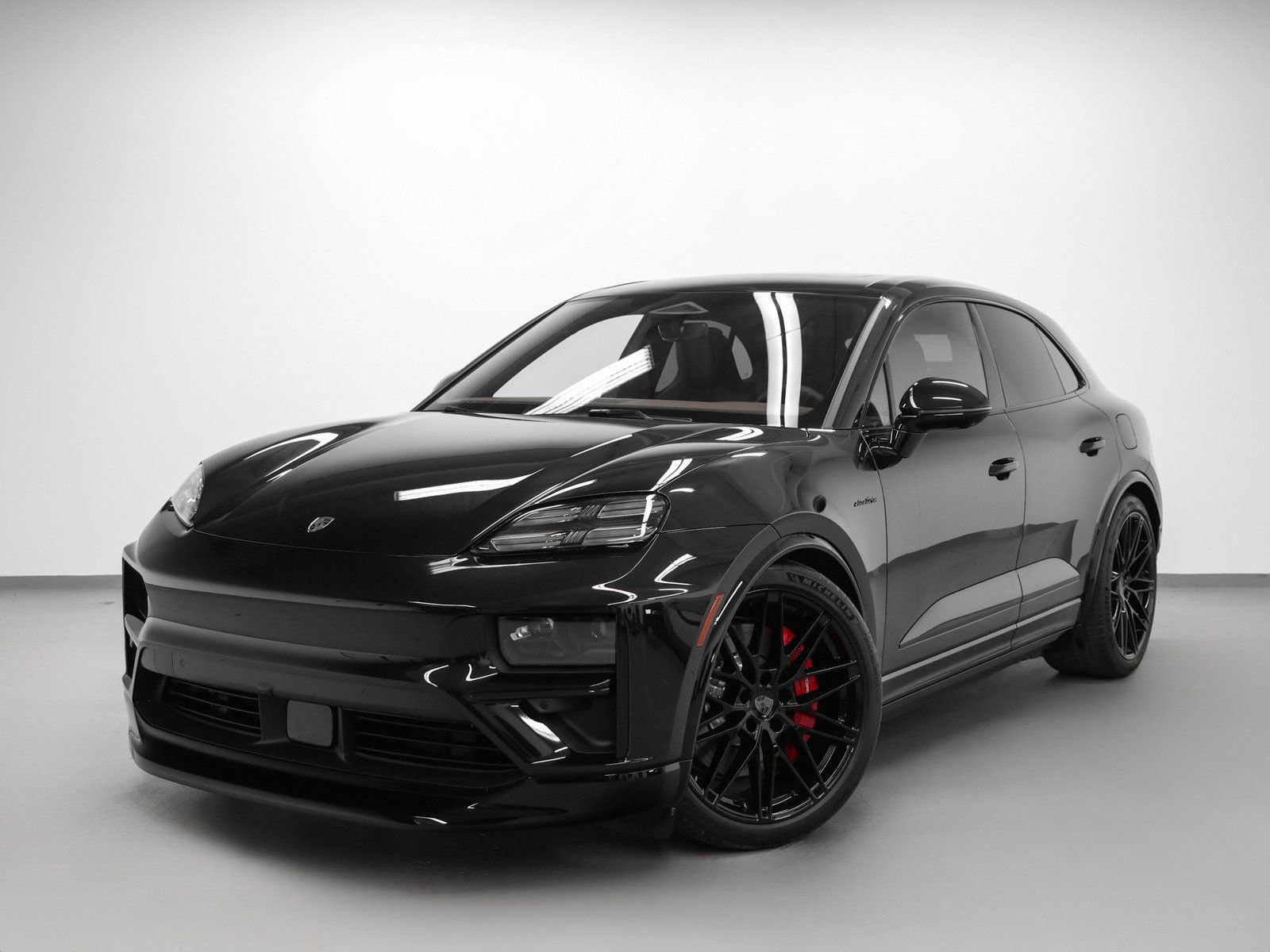 New 2025 Porsche Macan Turbo Electric image 6