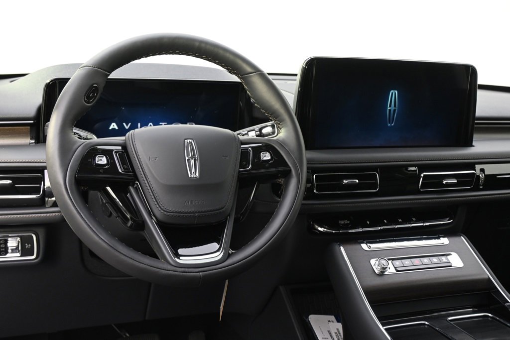 New 2026 Lincoln Aviator Reserve image 12