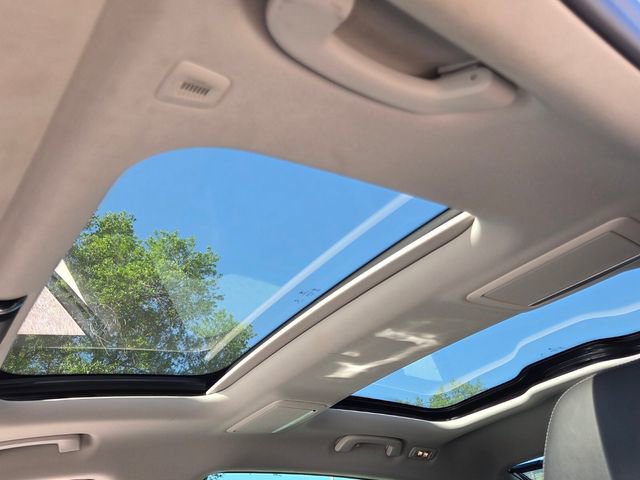 Used 2022 BMW 740i xDrive w/ Premium Package image 12