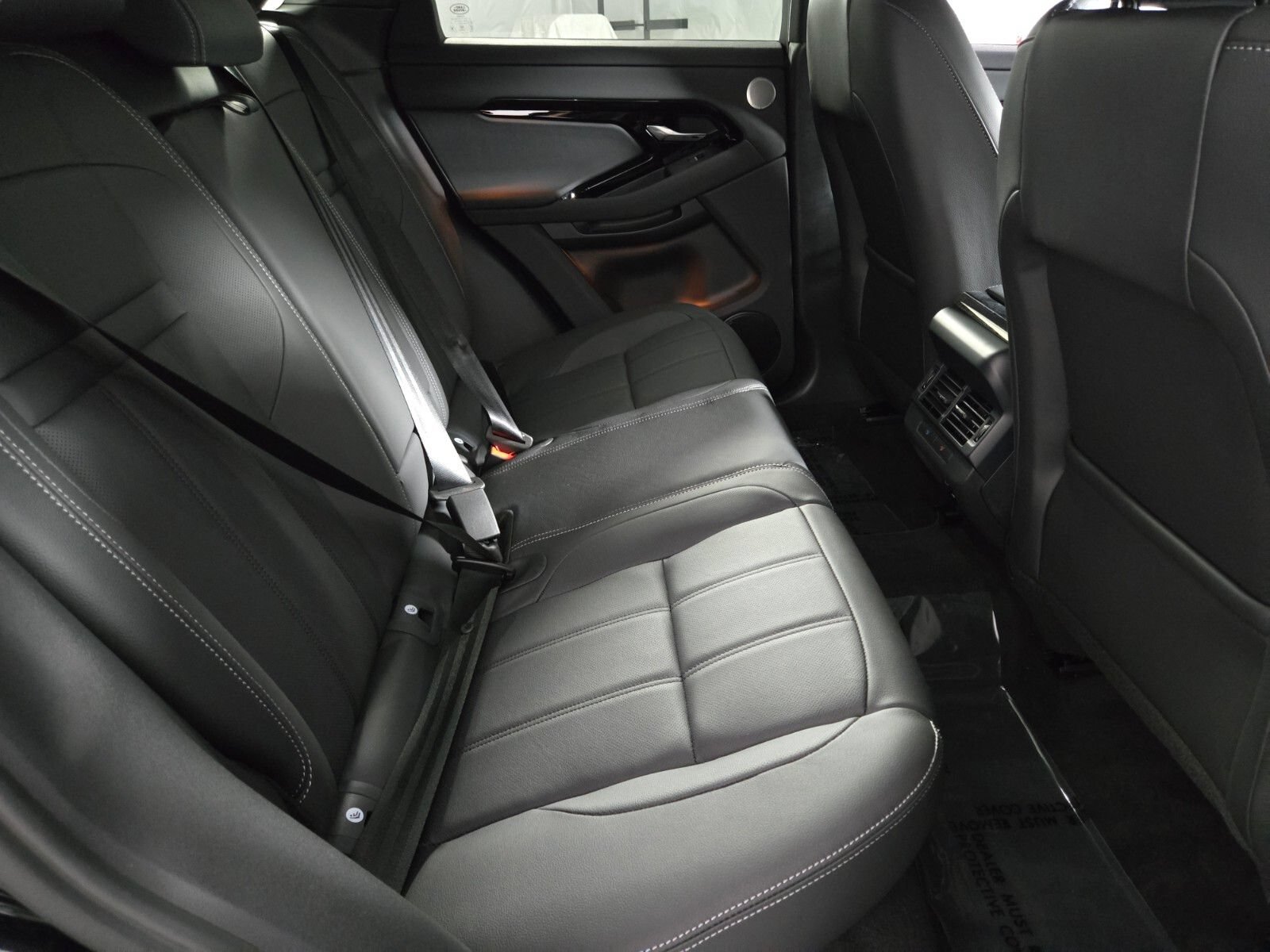 New 2026 Land Rover Range Rover Evoque Hoxton AWD/4WD image 18