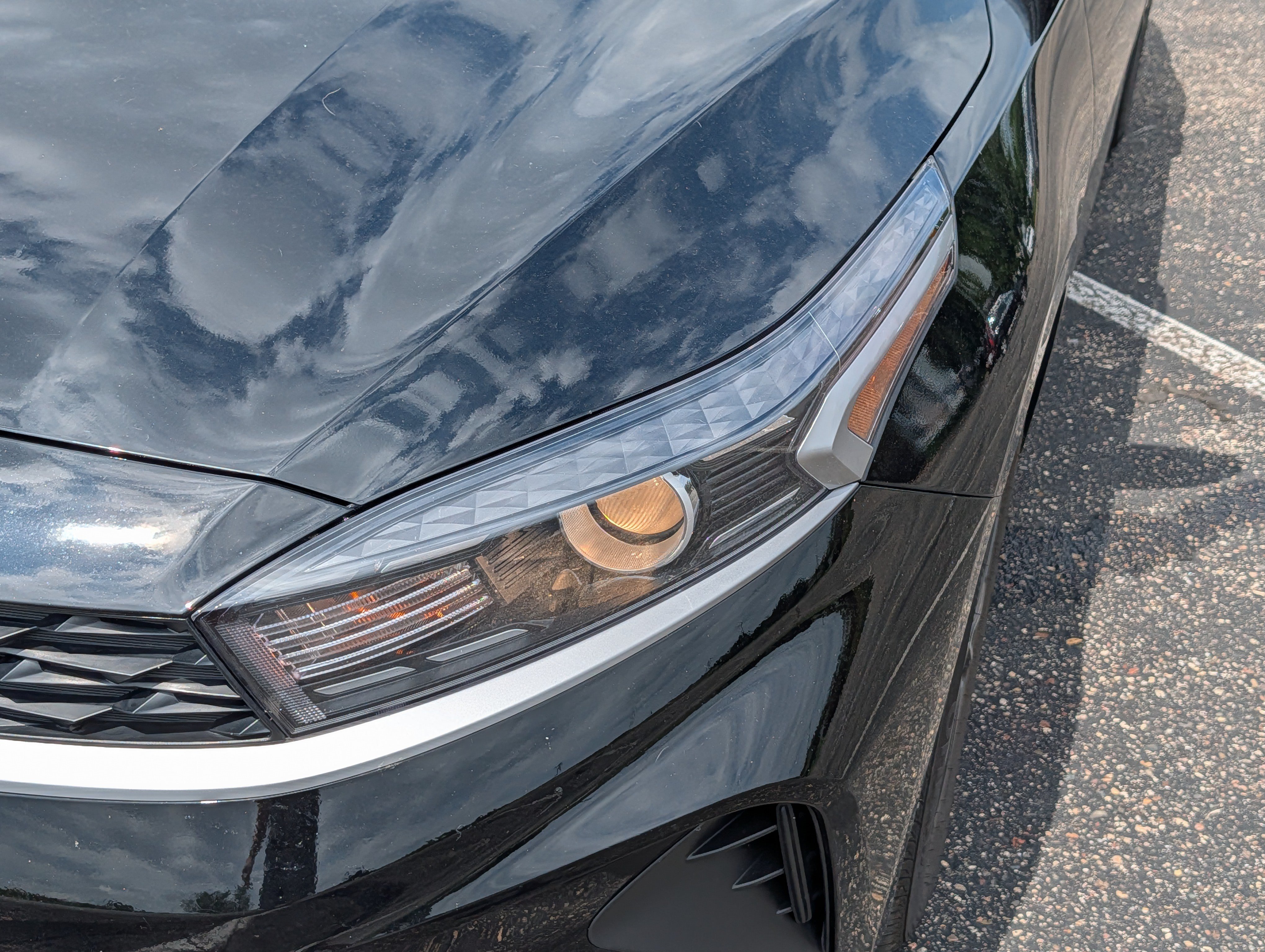 Certified 2024 Kia Forte LXS w/ LXS Technology Package FWD image 16