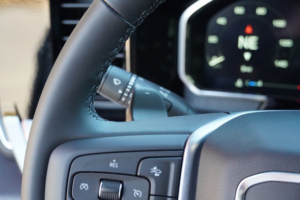 New 2026 GMC Sierra 1500 SLT image 37