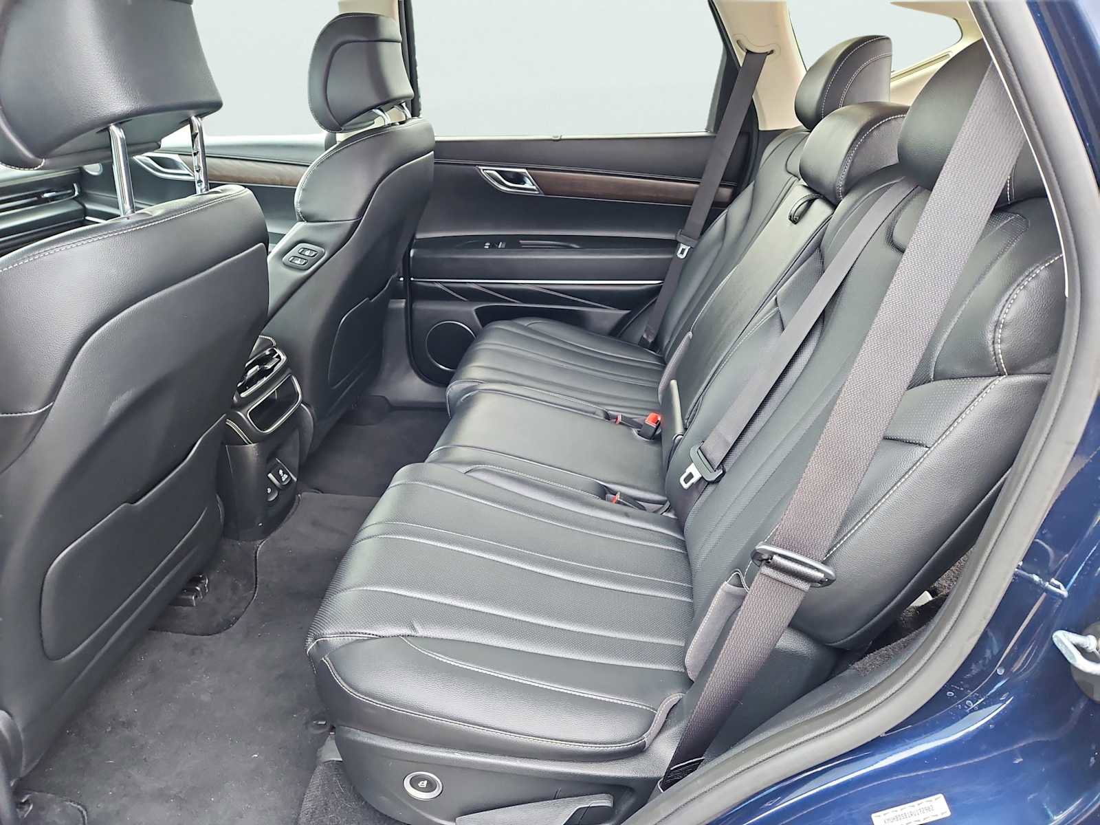 Used 2024 Genesis GV80 2.5T image 35