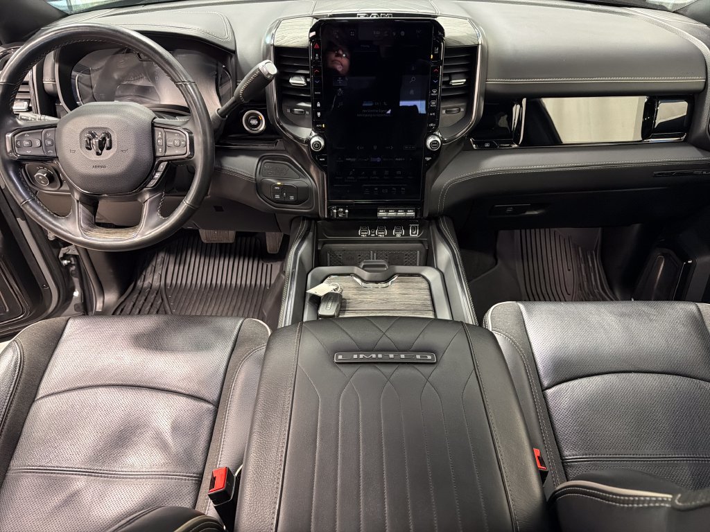 Used 2026 RAM 3500 Limited AWD/4WD image 5