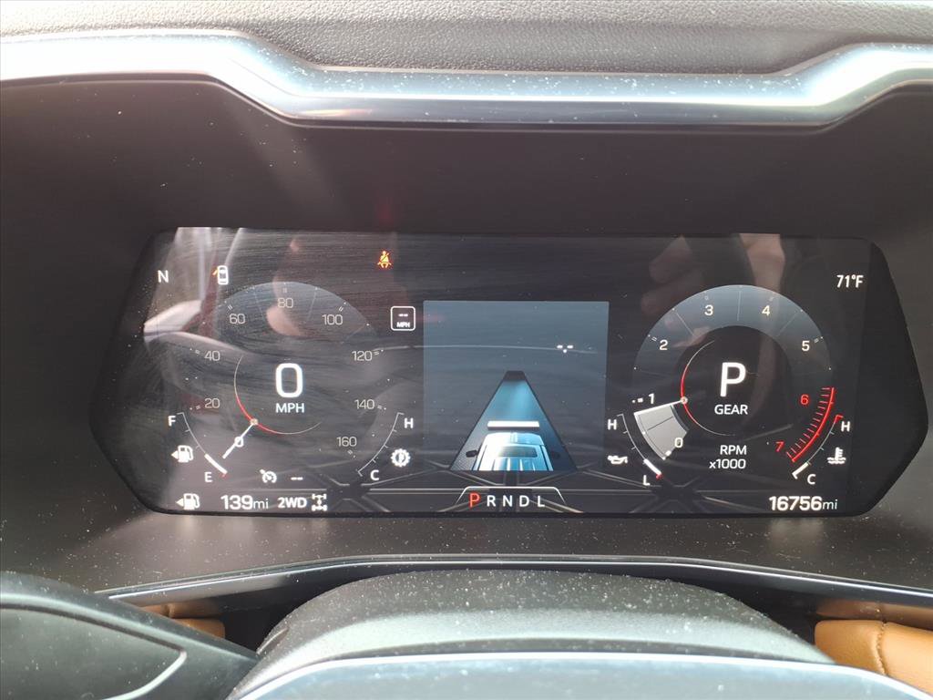 Used 2024 GMC Canyon AT4 w/ AT4 Premium Package image 10