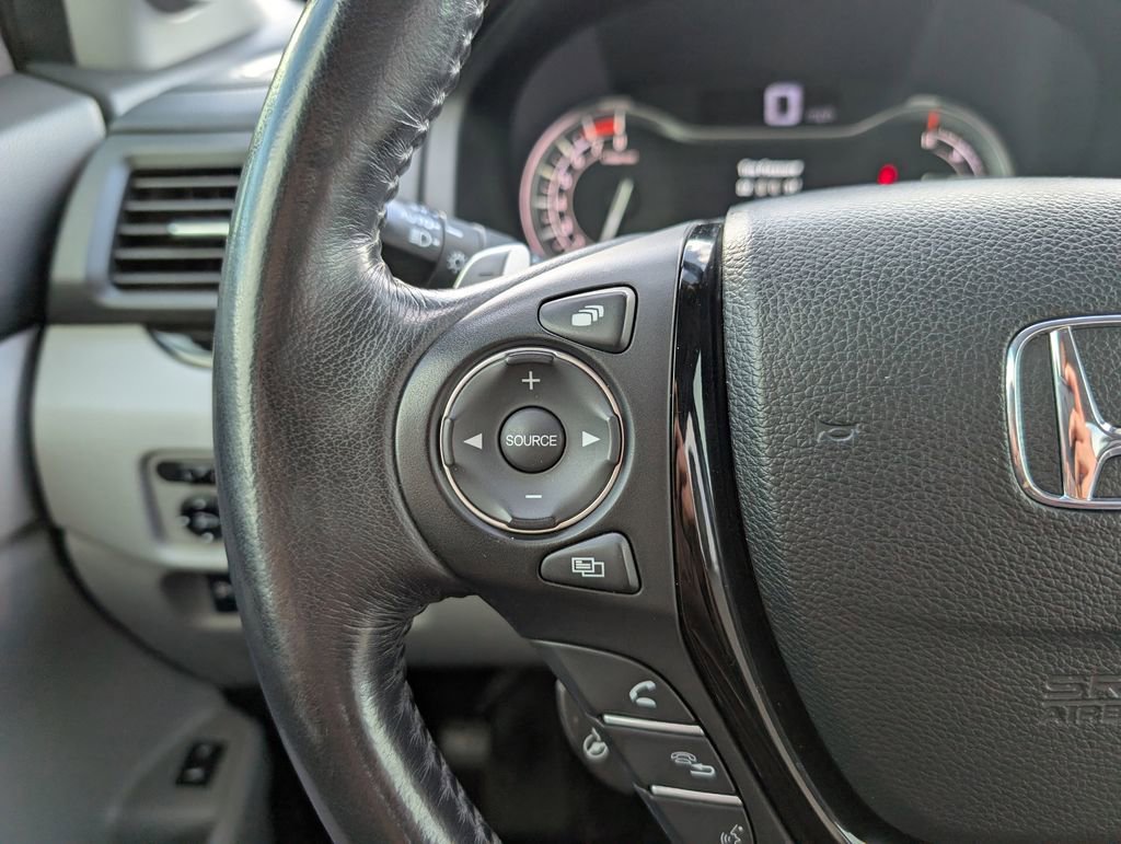 Used 2016 Honda Pilot Elite image 26