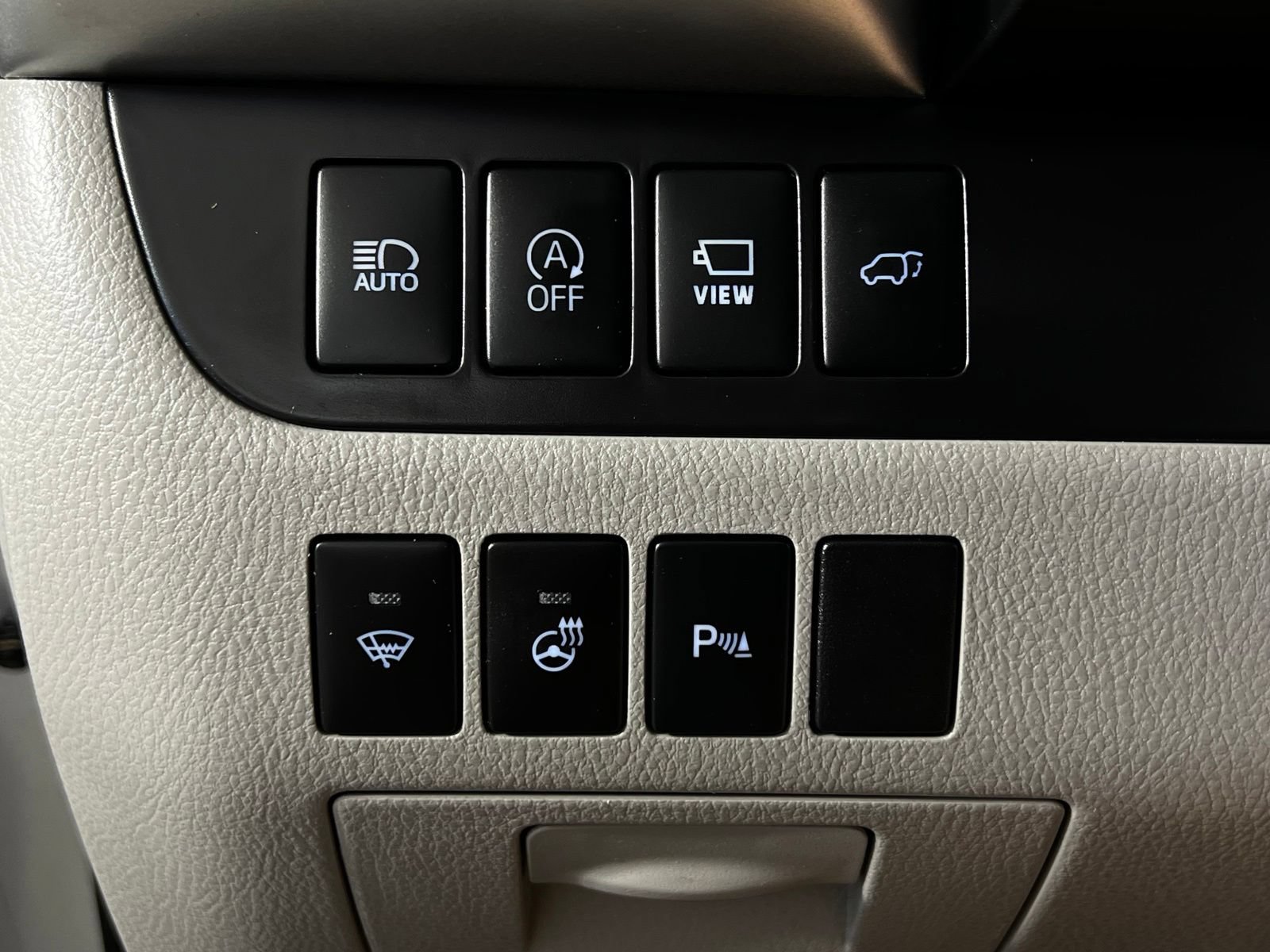 Used 2018 Toyota Highlander Limited Platinum AWD/4WD image 20