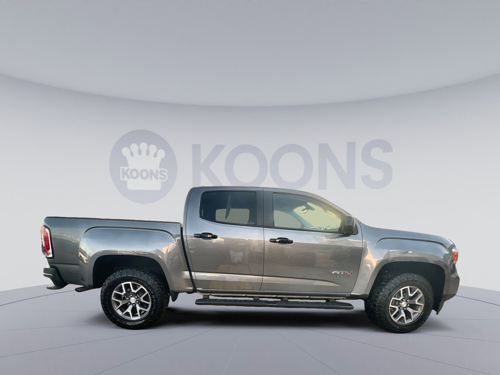 Used 2022 GMC Canyon AT4 w/ Trailering Package image 8