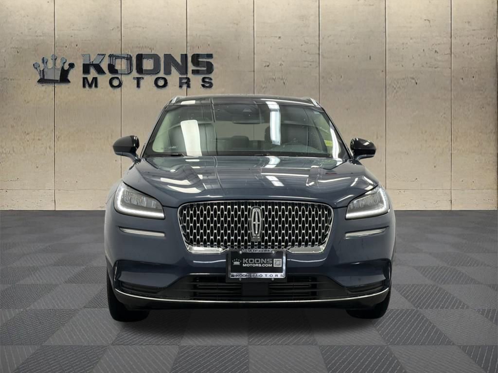 Used 2022 Lincoln Corsair AWD w/ Premium Package image 3