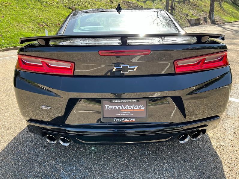 Used 2017 Chevrolet Camaro SS image 43