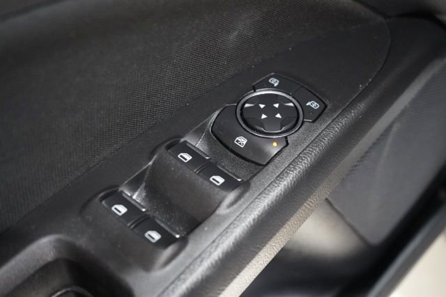 Used 2019 Ford Fusion SE image 17