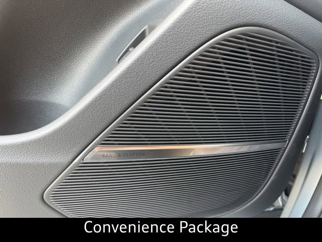 New 2025 Audi Q8 Premium Plus image 9