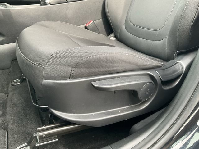 Used 2023 Hyundai Tucson SE image 26