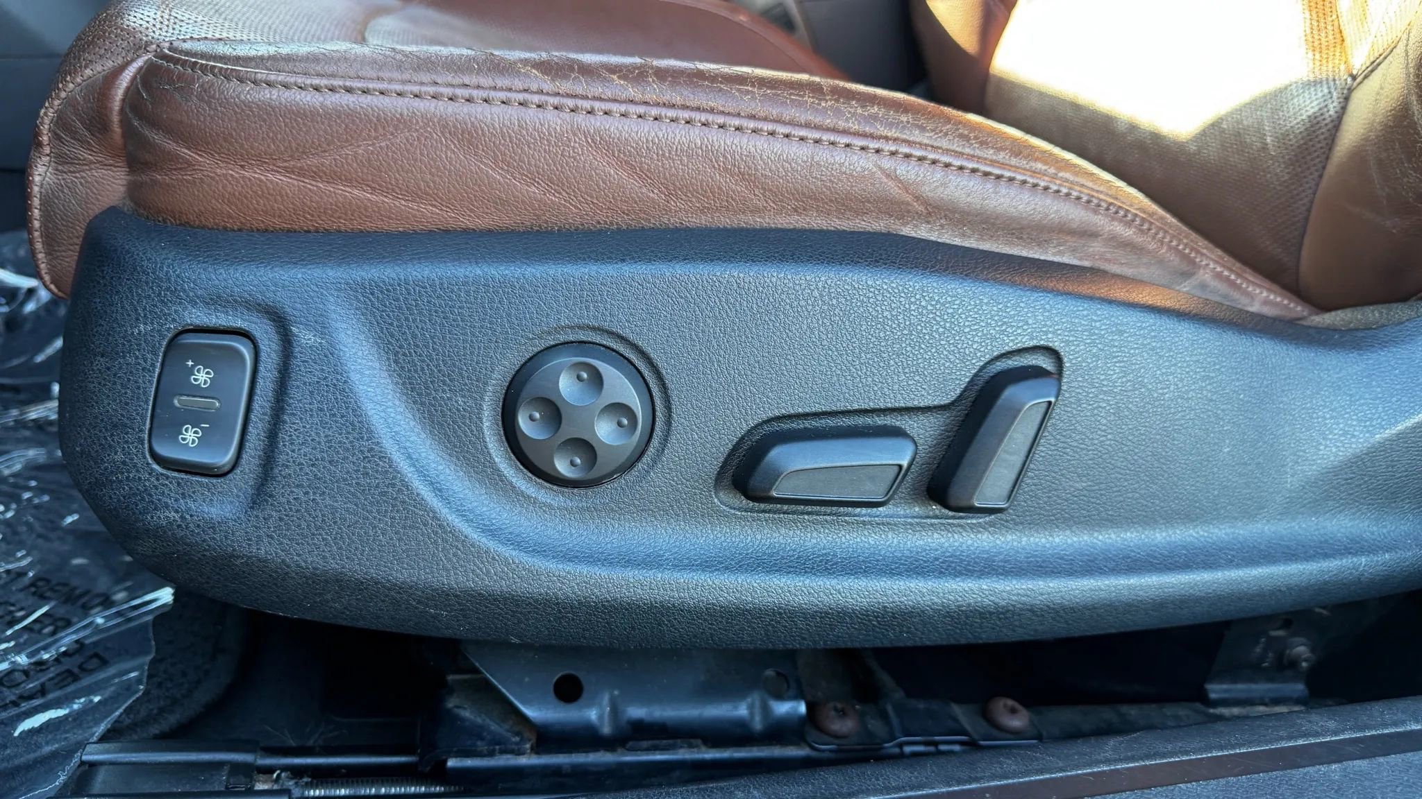 Used 2010 Audi A5 2.0T Premium Plus w/ Premium Plus Pkg image 15