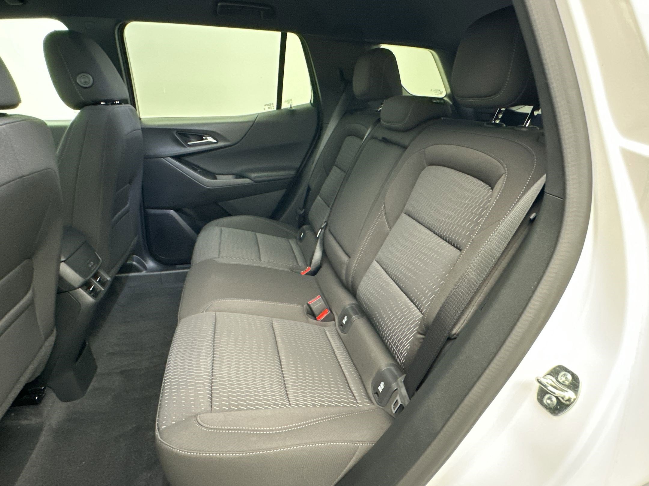 New 2026 Chevrolet Equinox LT image 14