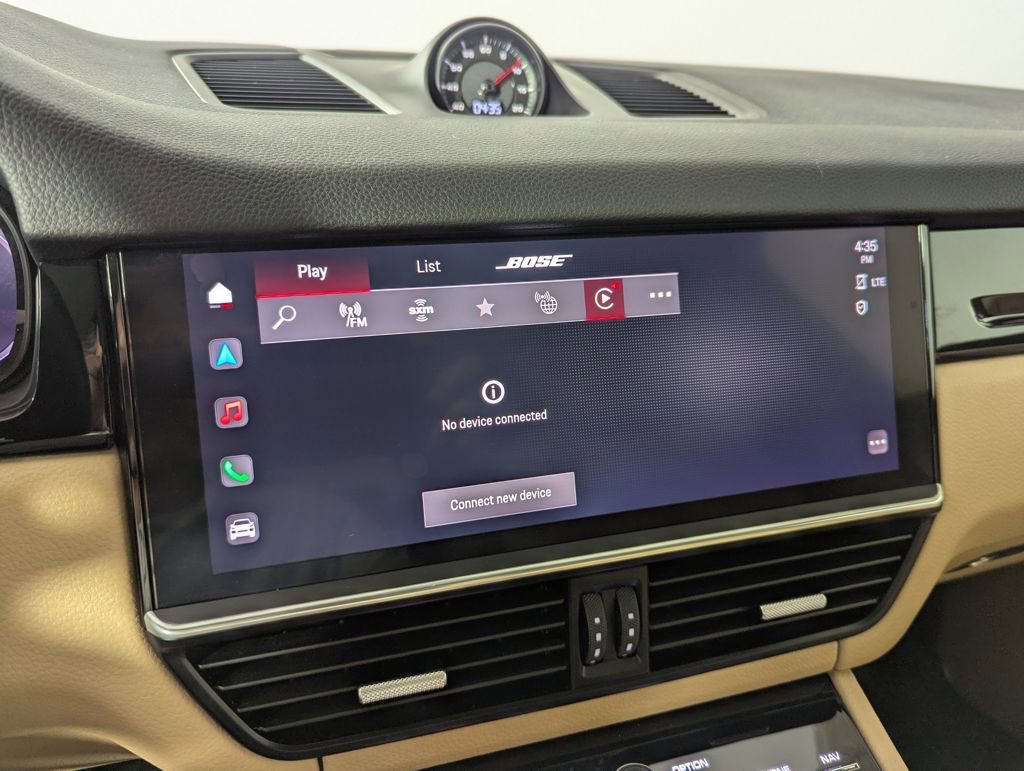 Used 2022 Porsche Cayenne Coupe image 46