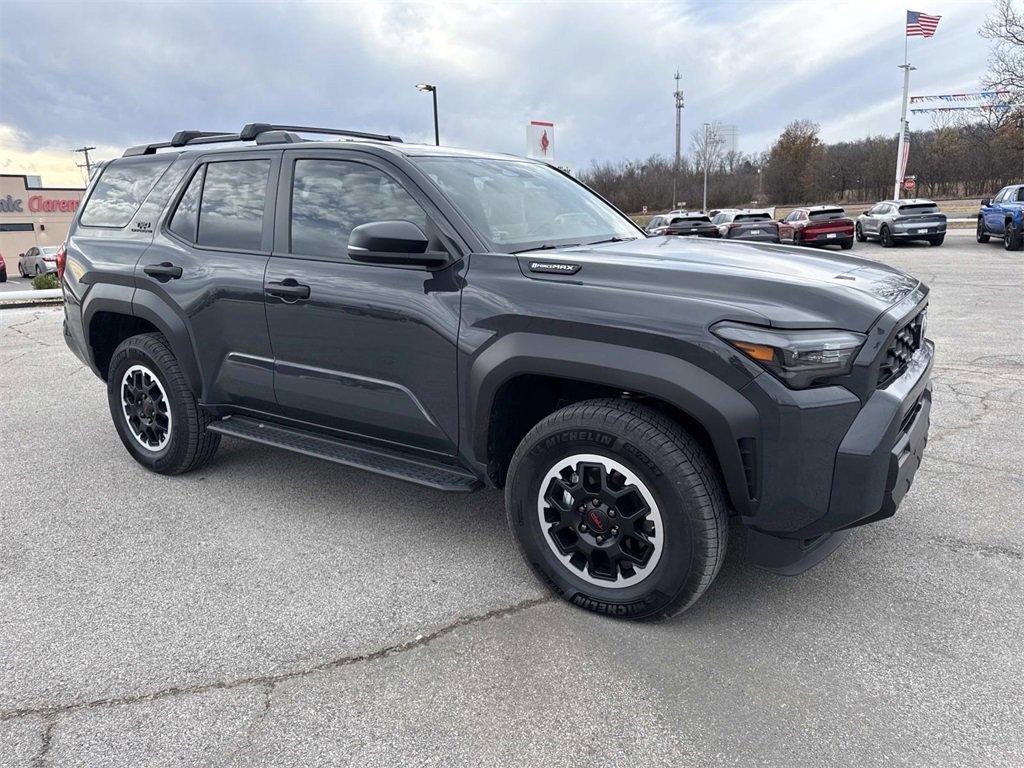 Used 2025 Toyota 4Runner TRD Off-Road image 8