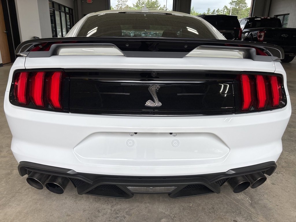 Used 2022 Ford Mustang Shelby GT500 w/ Technology Package image 6