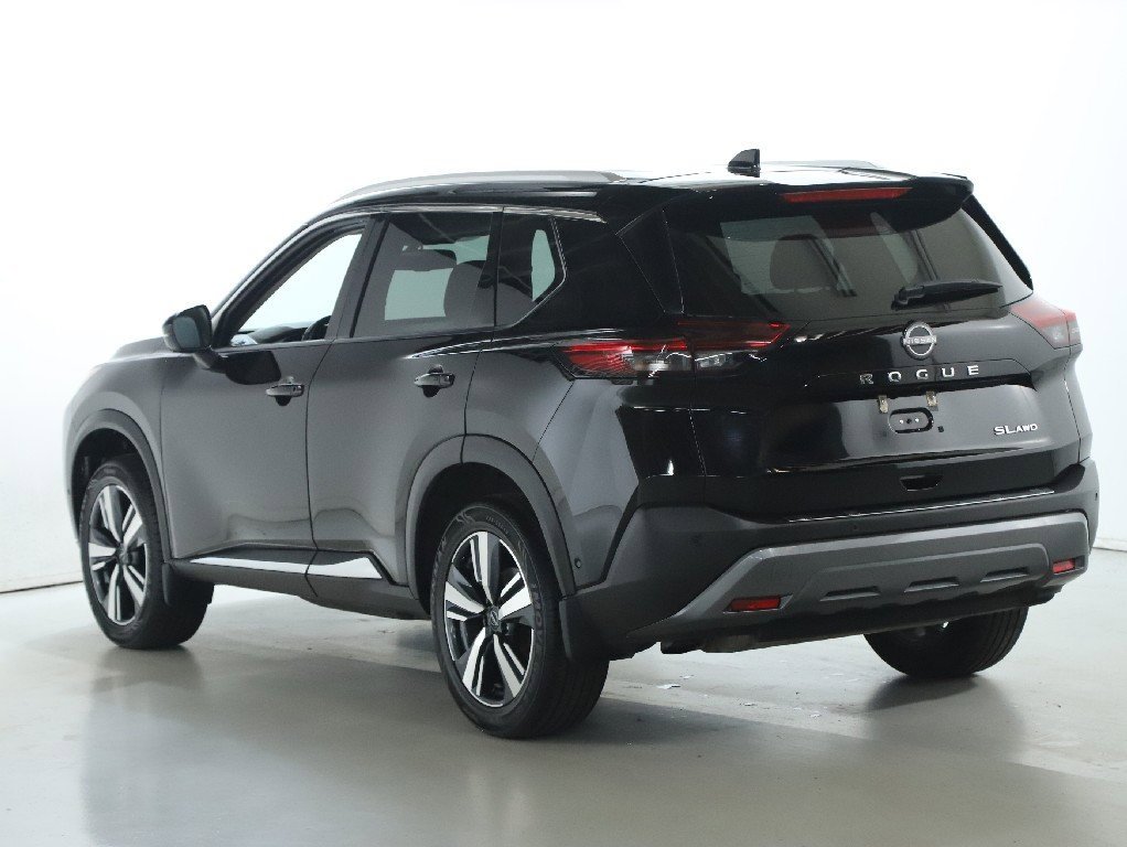 Used 2023 Nissan Rogue SL w/ SL Premium Package image 43