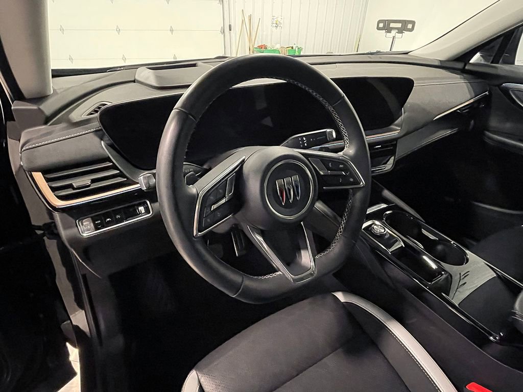 Used 2025 Buick Envision Sport Touring image 19