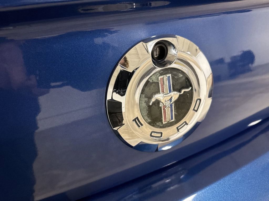 Used 2006 Ford Mustang Convertible image 24