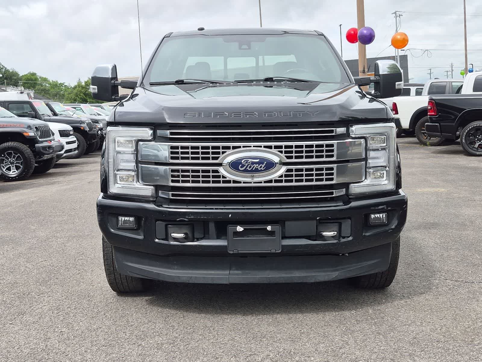 Used 2018 Ford F350 Platinum w/ Platinum Ultimate Package AWD/4WD image 3
