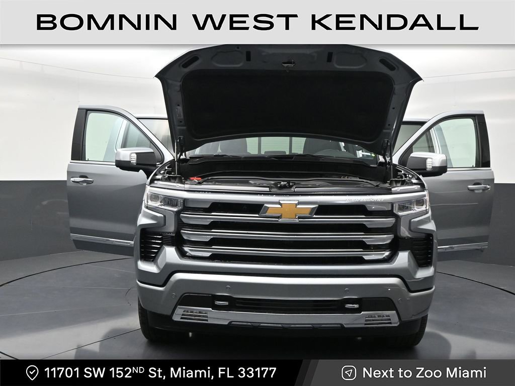 Used 2025 Chevrolet Silverado 1500 High Country image 34