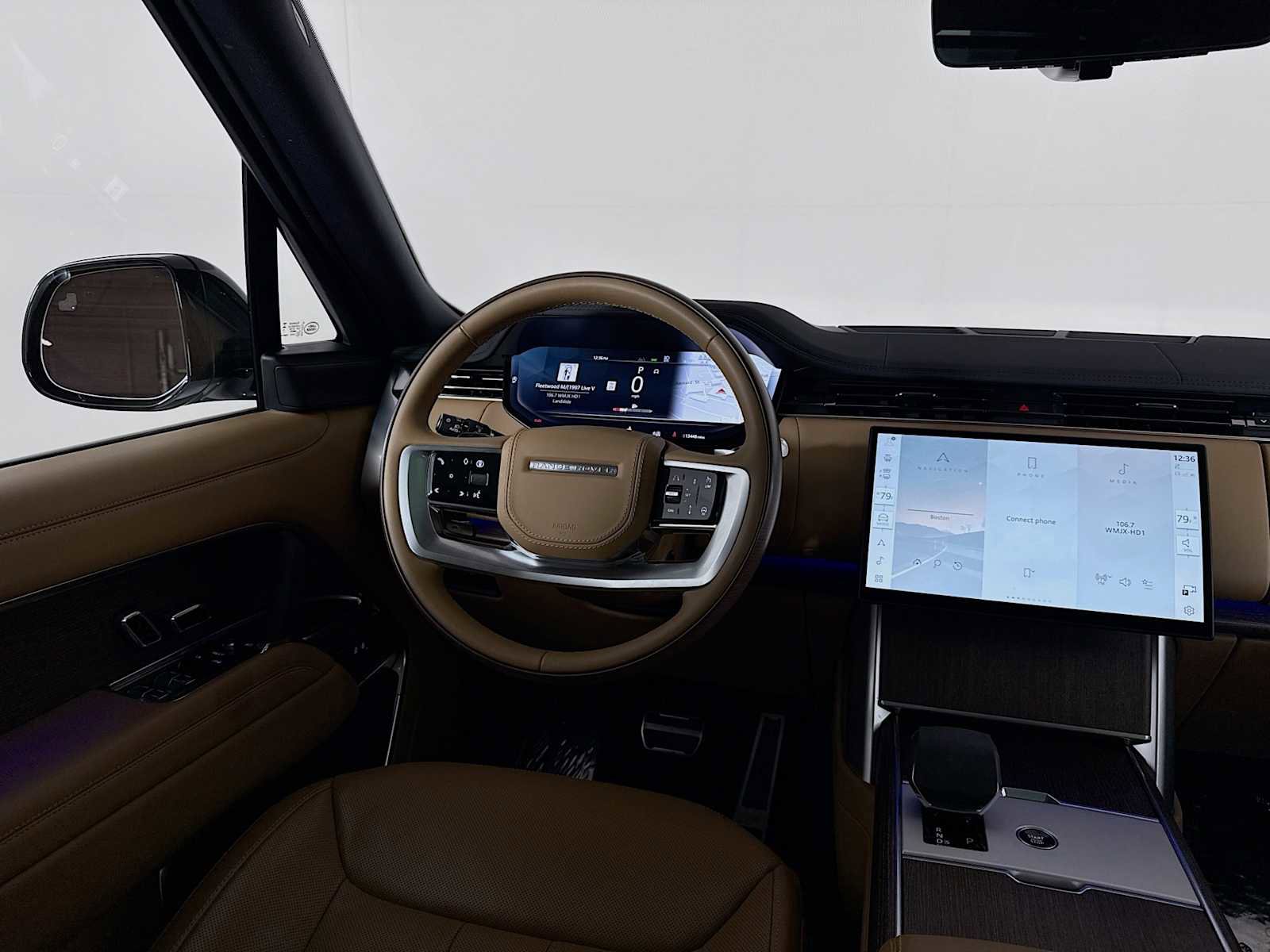 Certified 2025 Land Rover Range Rover Long Wheelbase SE image 35