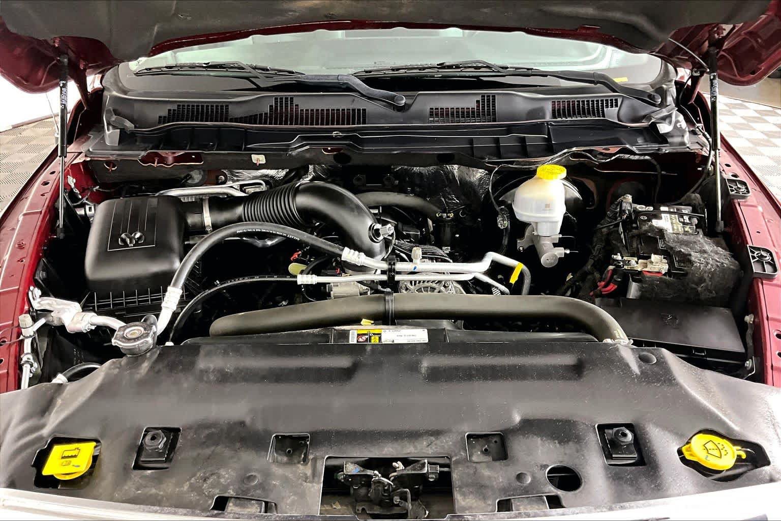 Used 2021 RAM 1500 Tradesman w/ Chrome Plus Package RWD image 28