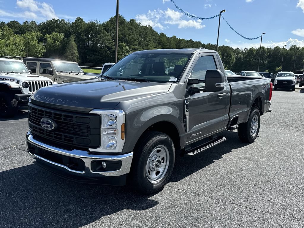 New 2025 Ford F350 XL w/ XL Chrome Package RWD image 3