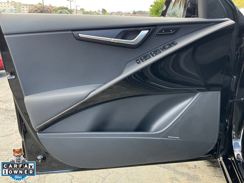 Used 2025 Kia Niro Wave FWD image 23
