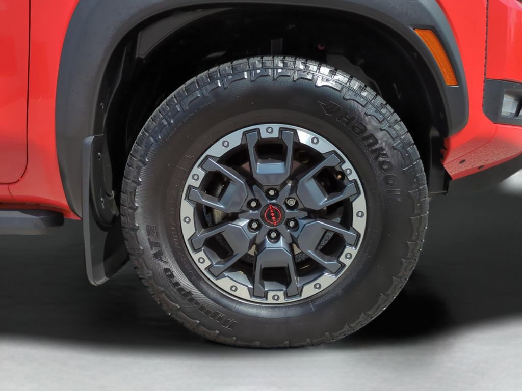 Certified 2025 Nissan Frontier PRO-4X w/ Tow Package image 27