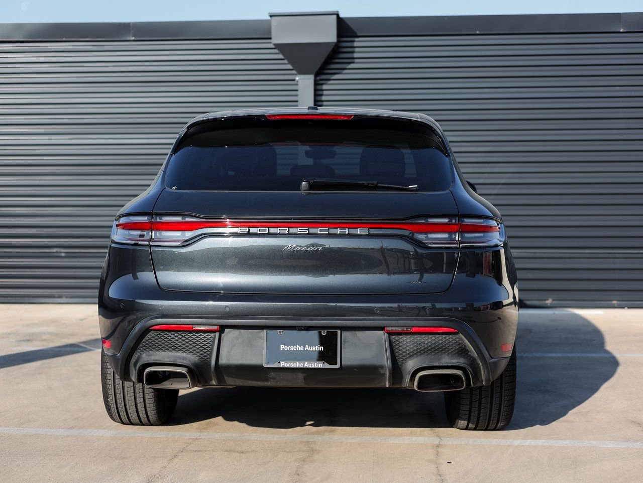Certified 2026 Porsche Macan AWD/4WD image 6