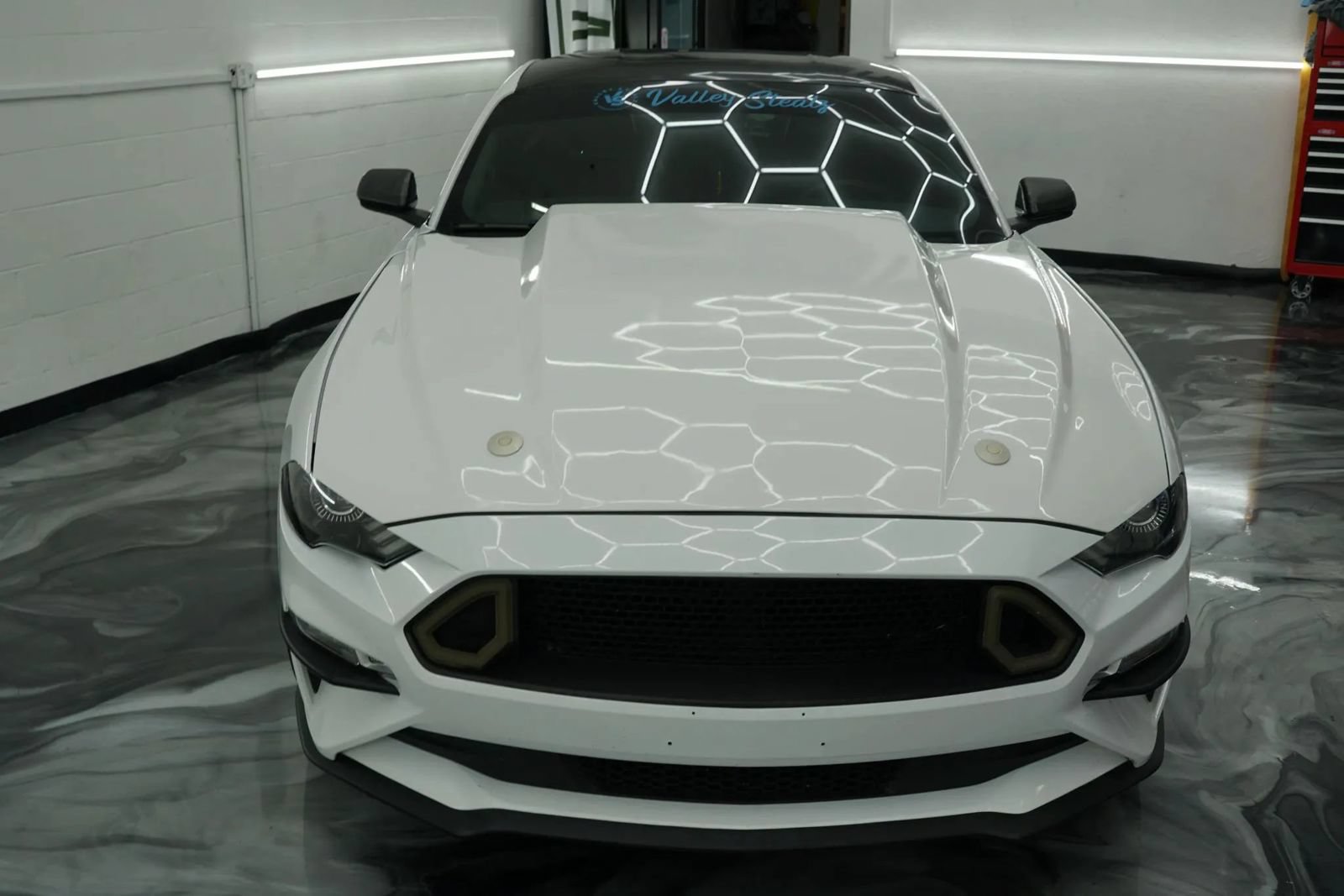 Used 2019 Ford Mustang GT Premium w/ Equipment Group 401A RWD image 2