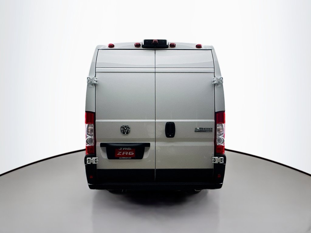 Used 2023 RAM ProMaster 3500 FWD image 4
