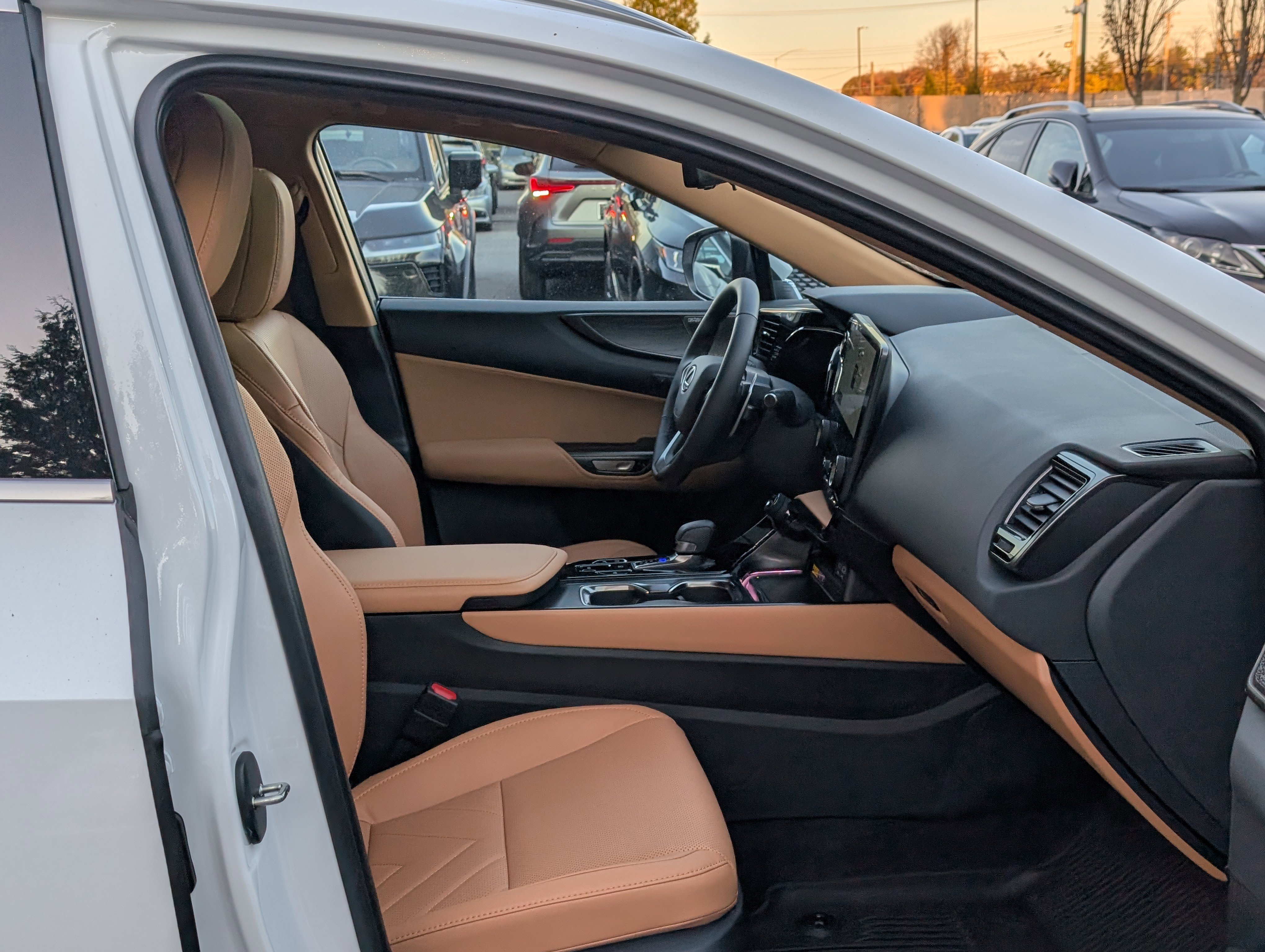 New 2026 Lexus NX 350 AWD w/ Accessory Package (2T) image 9