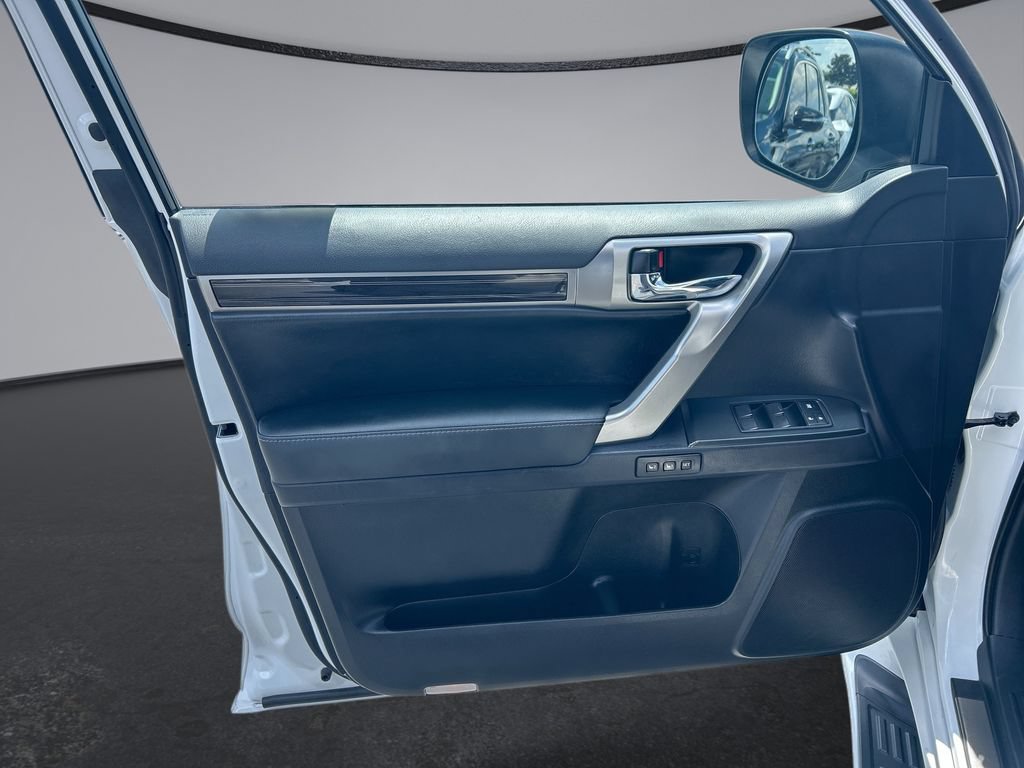 Used 2023 Lexus GX 460 Premium AWD/4WD image 36